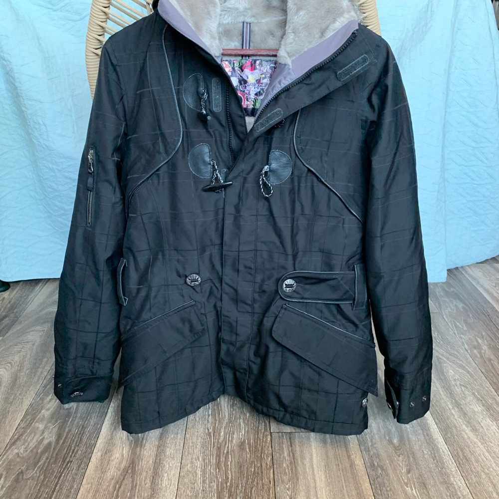 Like new women’s Burton ski snowboard jacket